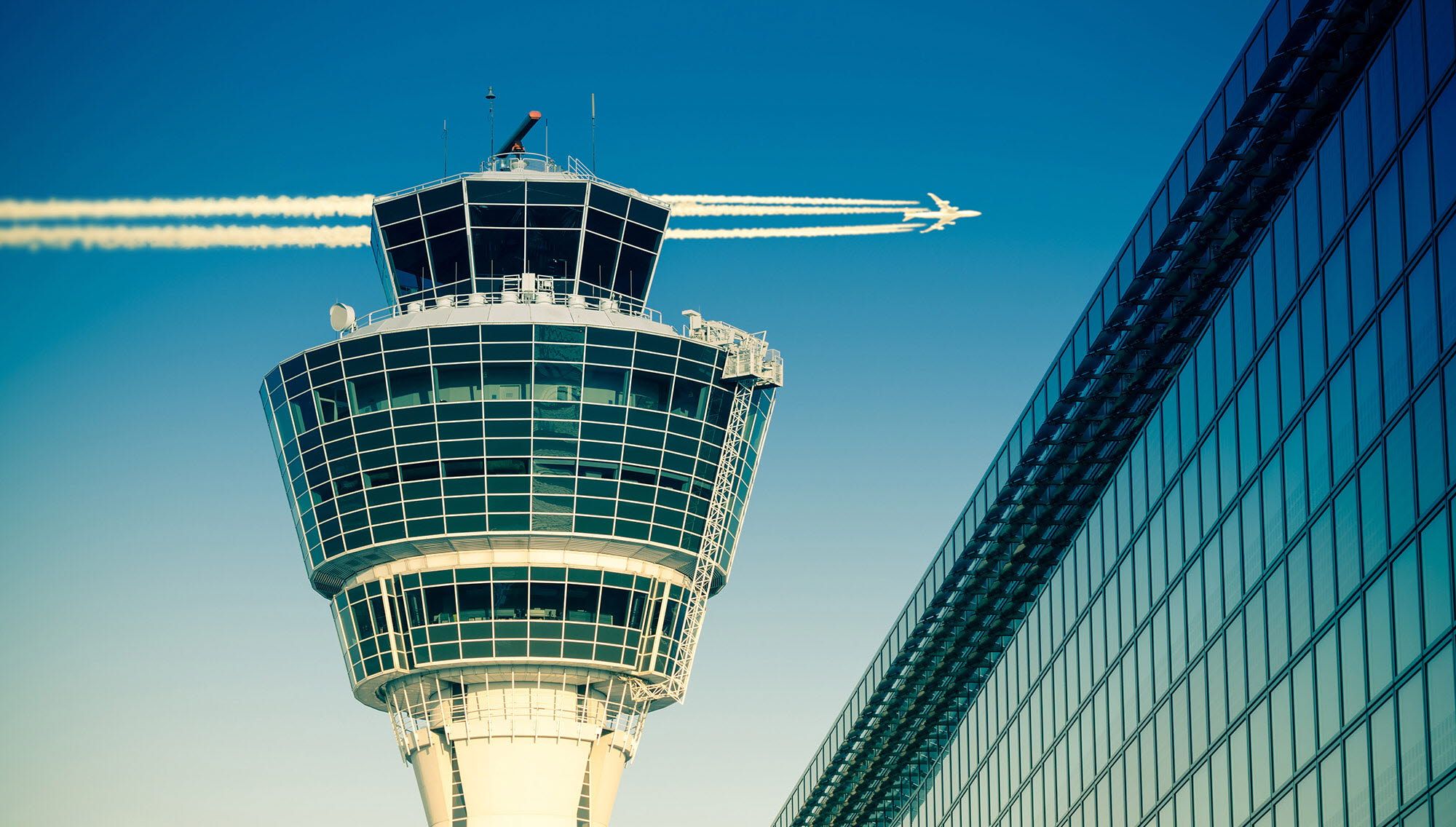 air traffic control tower